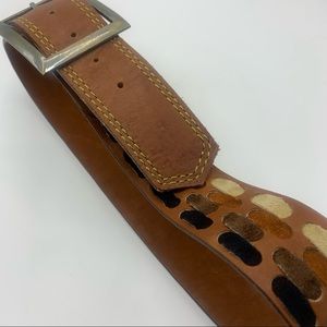 Steer hide Vintage  belt with suede strip detailing.